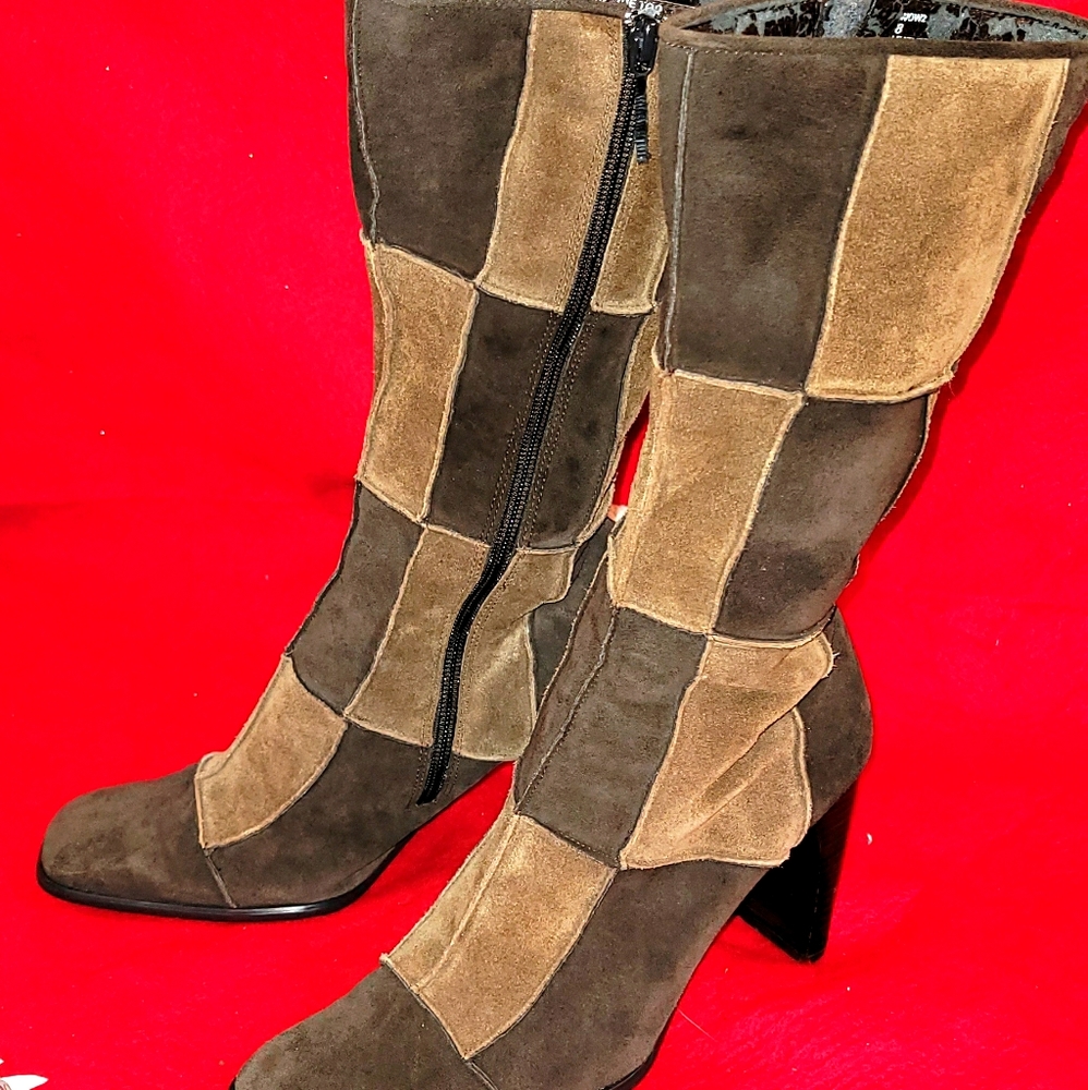 Womens Me Too Leather boots